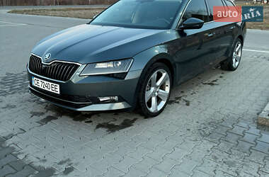 Универсал Skoda Superb 2017 в 