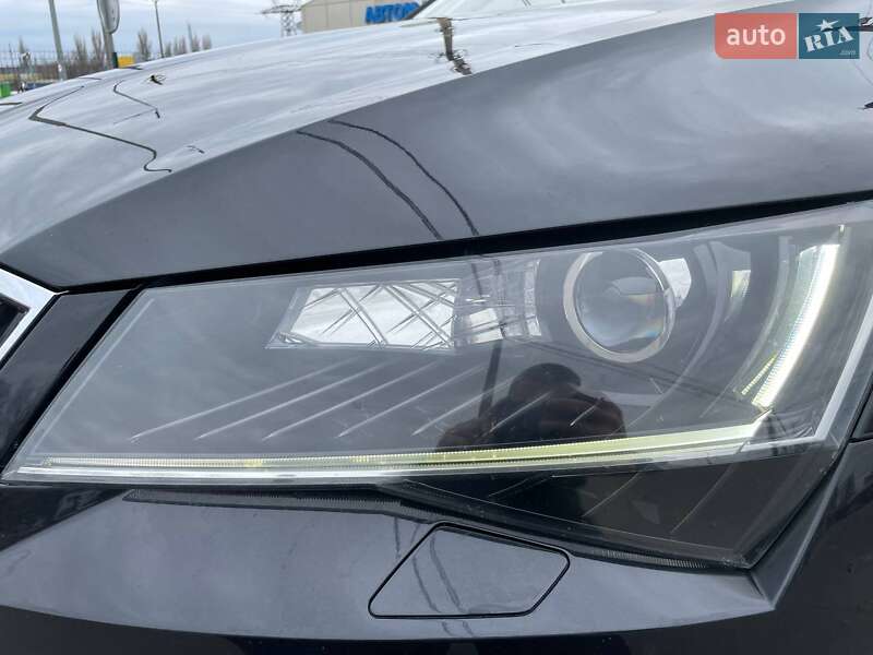 Универсал Skoda Superb 2016 в Николаеве
