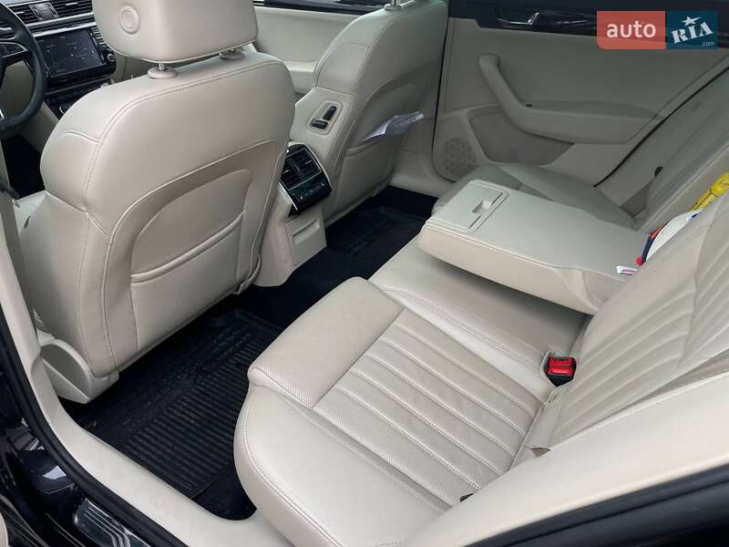 Универсал Skoda Superb 2016 в Николаеве