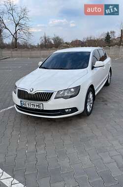 Ліфтбек Skoda Superb 2013 в Кривому Розі