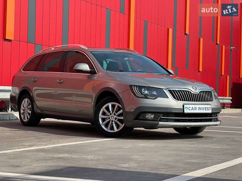 Универсал Skoda Superb 2014 в Киеве
