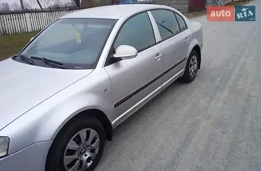 Skoda Superb 2006