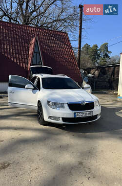 Універсал Skoda Superb 2010 в 