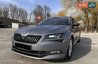 Универсал Skoda Superb 2019 в 