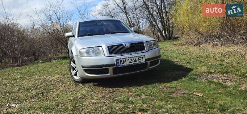 Skoda Superb 2005