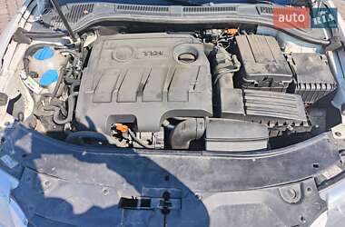 Універсал Skoda Superb 2013 в 