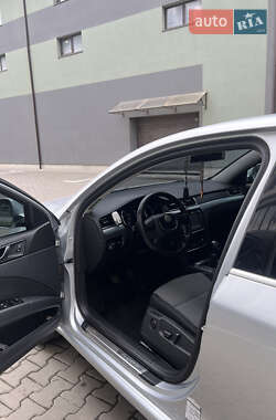 Ліфтбек Skoda Superb 2008 в 