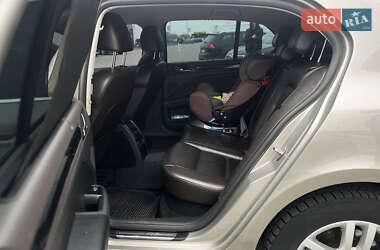 Лифтбек Skoda Superb 2012 в 