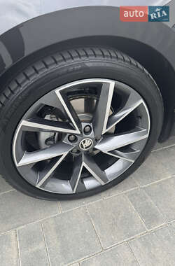 Универсал Skoda Superb 2020 в 