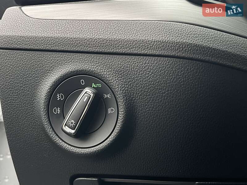 Універсал Skoda Superb 2018 в Києві