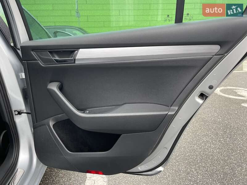 Універсал Skoda Superb 2018 в Києві