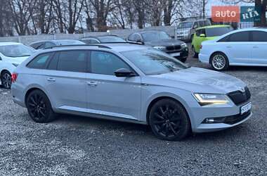 Универсал Skoda Superb 2018 в 