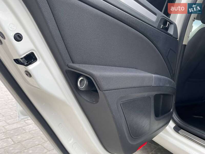 Универсал Skoda Superb 2010 в Львове