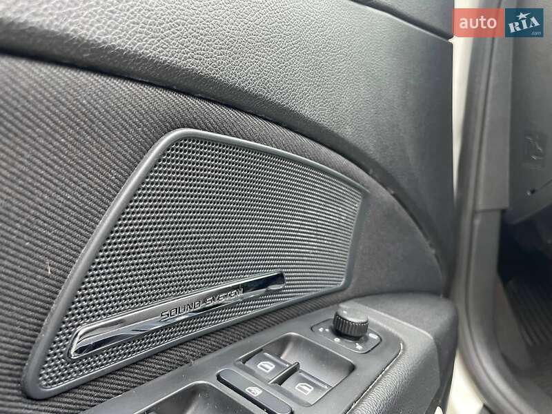 Универсал Skoda Superb 2010 в Львове