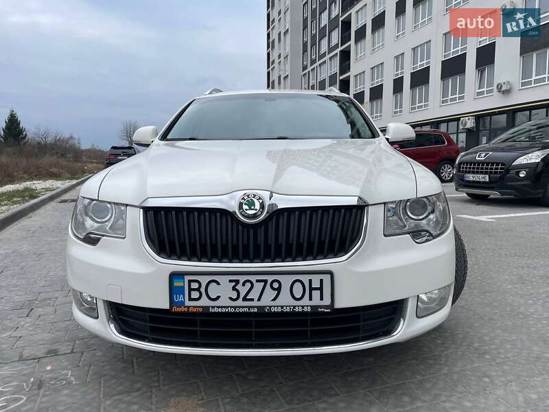 Универсал Skoda Superb 2010 в Львове