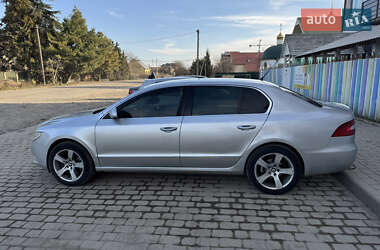 Лифтбек Skoda Superb 2008 в 
