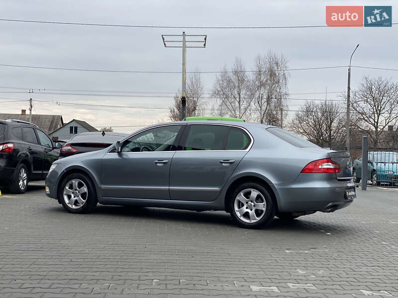 Ліфтбек Skoda Superb 2009 в Луцьку