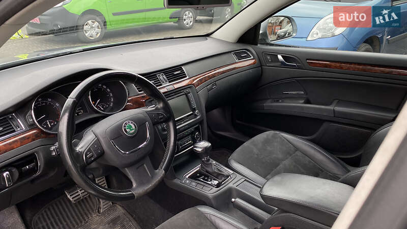 Ліфтбек Skoda Superb 2009 в Луцьку