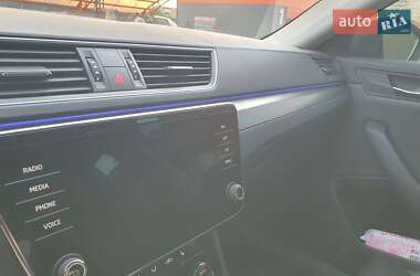 Лифтбек Skoda Superb 2018 в 
