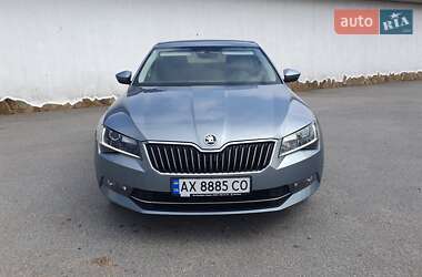 Лифтбек Skoda Superb 2018 в 