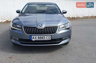Лифтбек Skoda Superb 2018 в 
