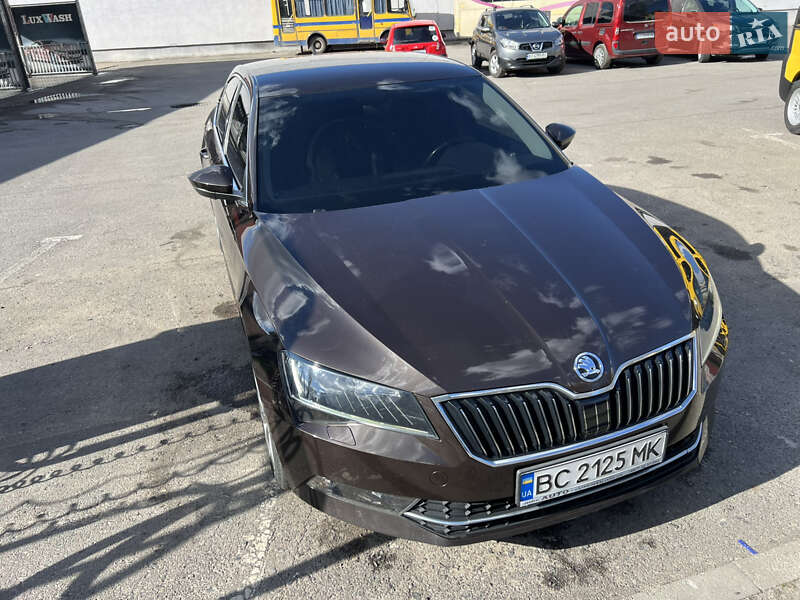 Skoda Superb 2016