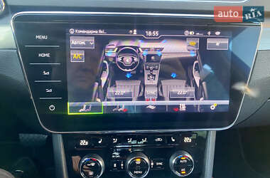 Лифтбек Skoda Superb 2021 в 
