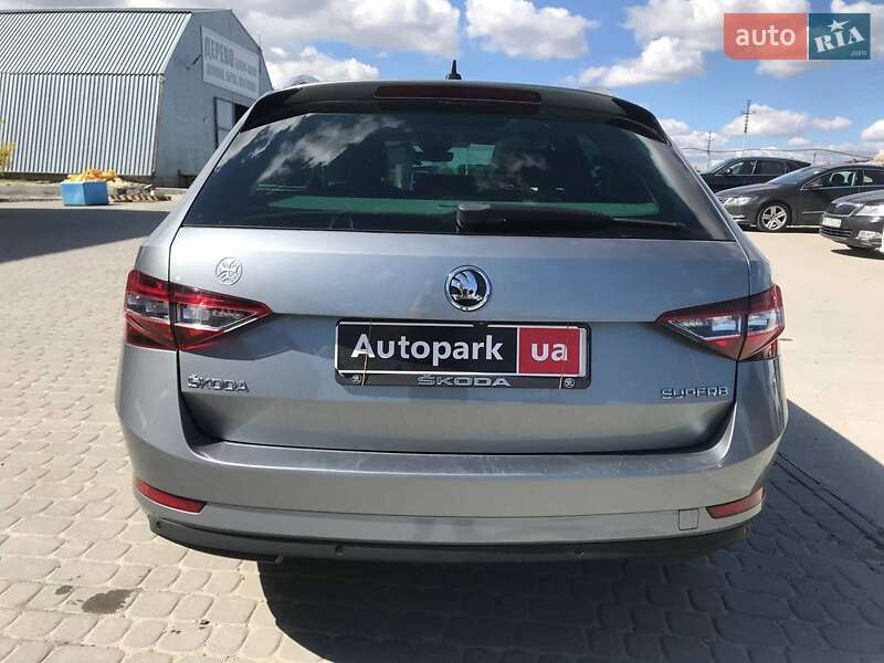 Универсал Skoda Superb 2015 в Львове