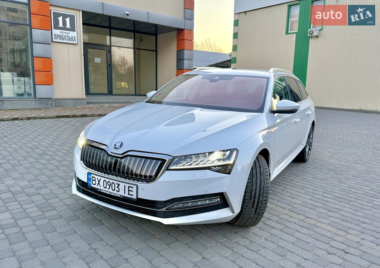 2019 Skoda Superb - мініатюра 140
