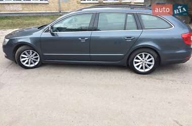 Универсал Skoda Superb 2014 в 