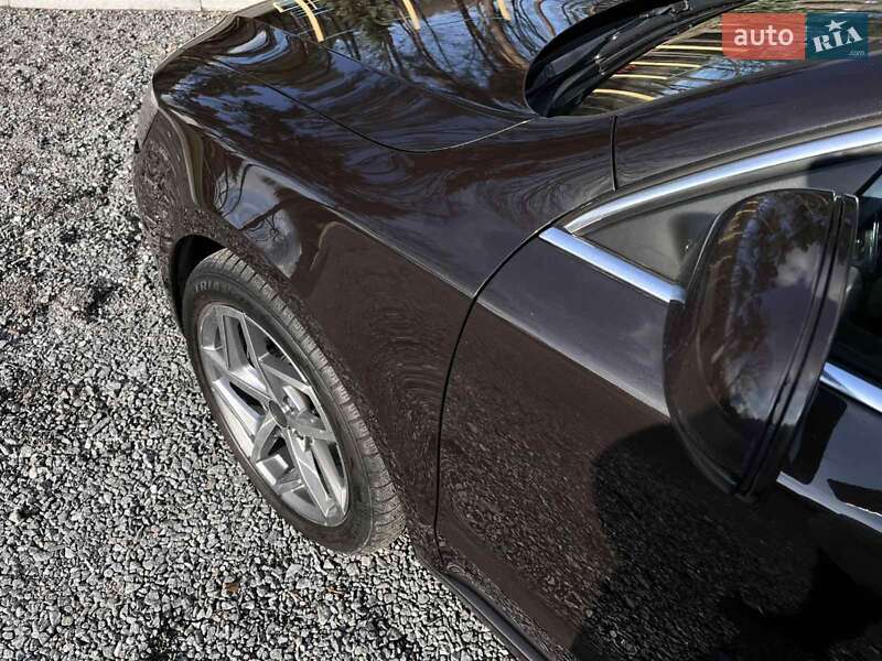 Ліфтбек Skoda Superb 2013 в Славуті