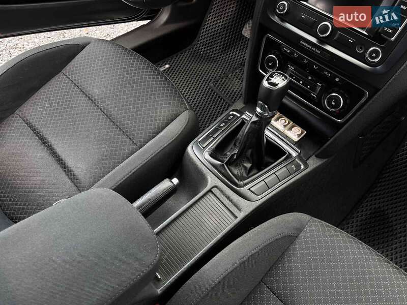 Ліфтбек Skoda Superb 2013 в Славуті