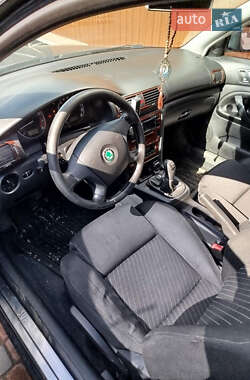 Лифтбек Skoda Superb 2006 в 