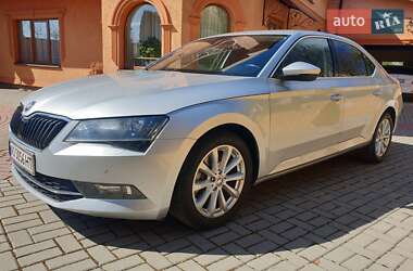 Ліфтбек Skoda Superb 2016 в Мукачевому