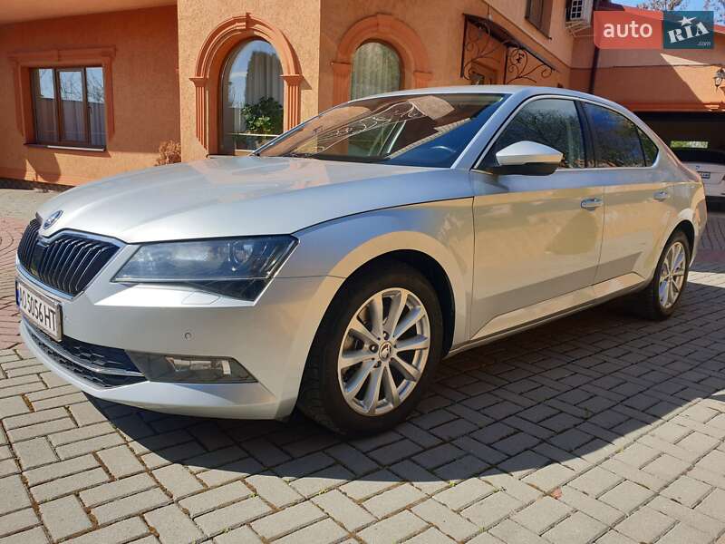 Skoda Superb 2016