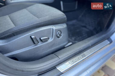 Лифтбек Skoda Superb 2013 в 