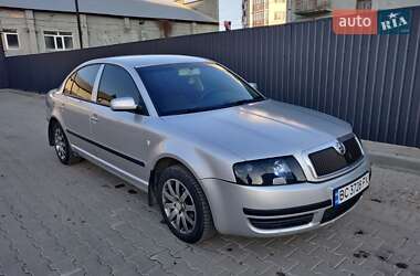 Лифтбек Skoda Superb 2006 в 