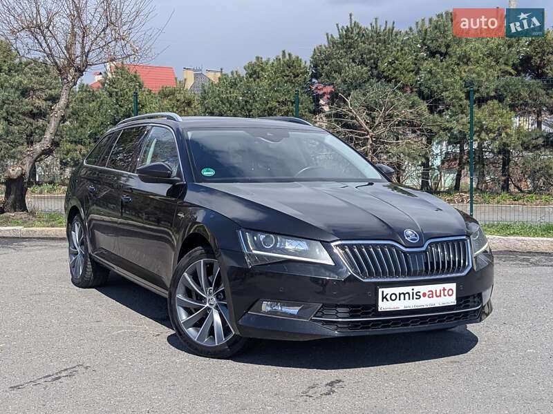 Универсал Skoda Superb 2018 в Хмельницком