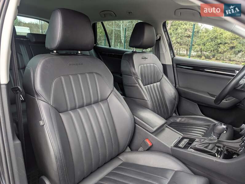 Универсал Skoda Superb 2018 в Хмельницком