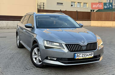 Универсал Skoda Superb 2018 в 