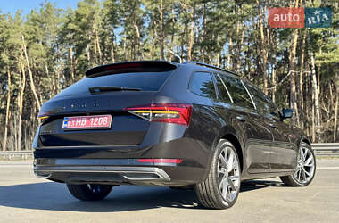 Універсал Skoda Superb 2021 в 