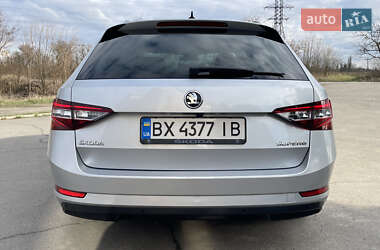 Универсал Skoda Superb 2017 в 