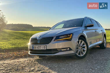 Универсал Skoda Superb 2017 в 