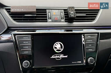 Лифтбек Skoda Superb 2016 в 