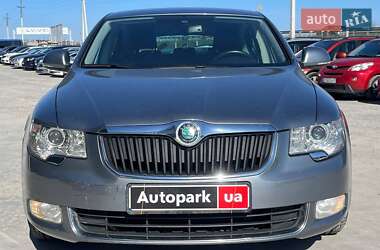 Ліфтбек Skoda Superb 2011 в 