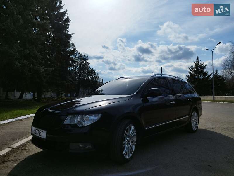 Универсал Skoda Superb 2011 в Каменском
