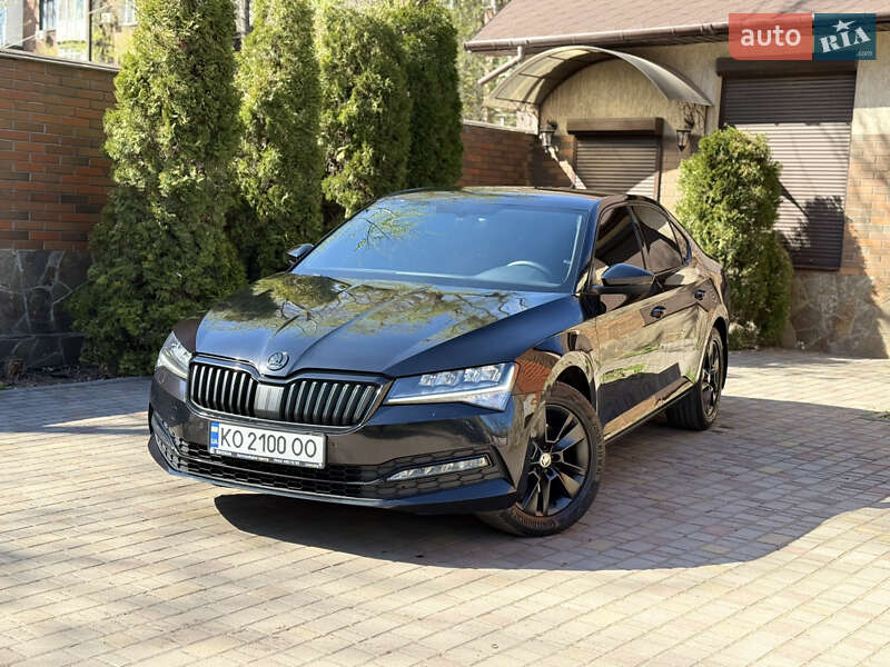 Skoda Superb 2022
