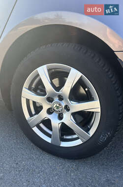 Універсал Skoda Superb 2012 в 
