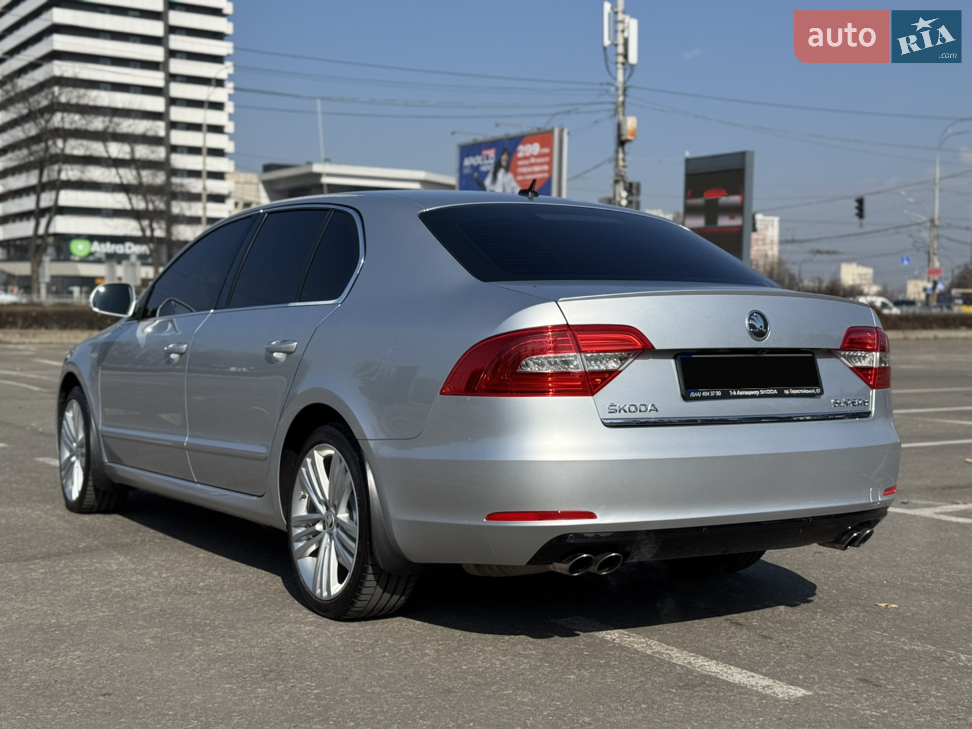 2013 Skoda Superb - мініатюра 9