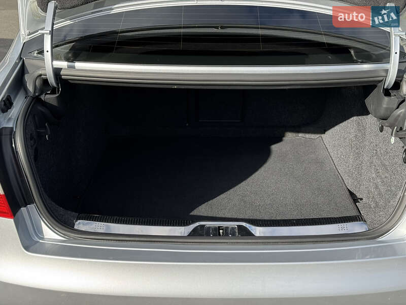 Лифтбек Skoda Superb 2013 в Киеве фото 47 Лифтбек Skoda Superb 2013 в Киеве